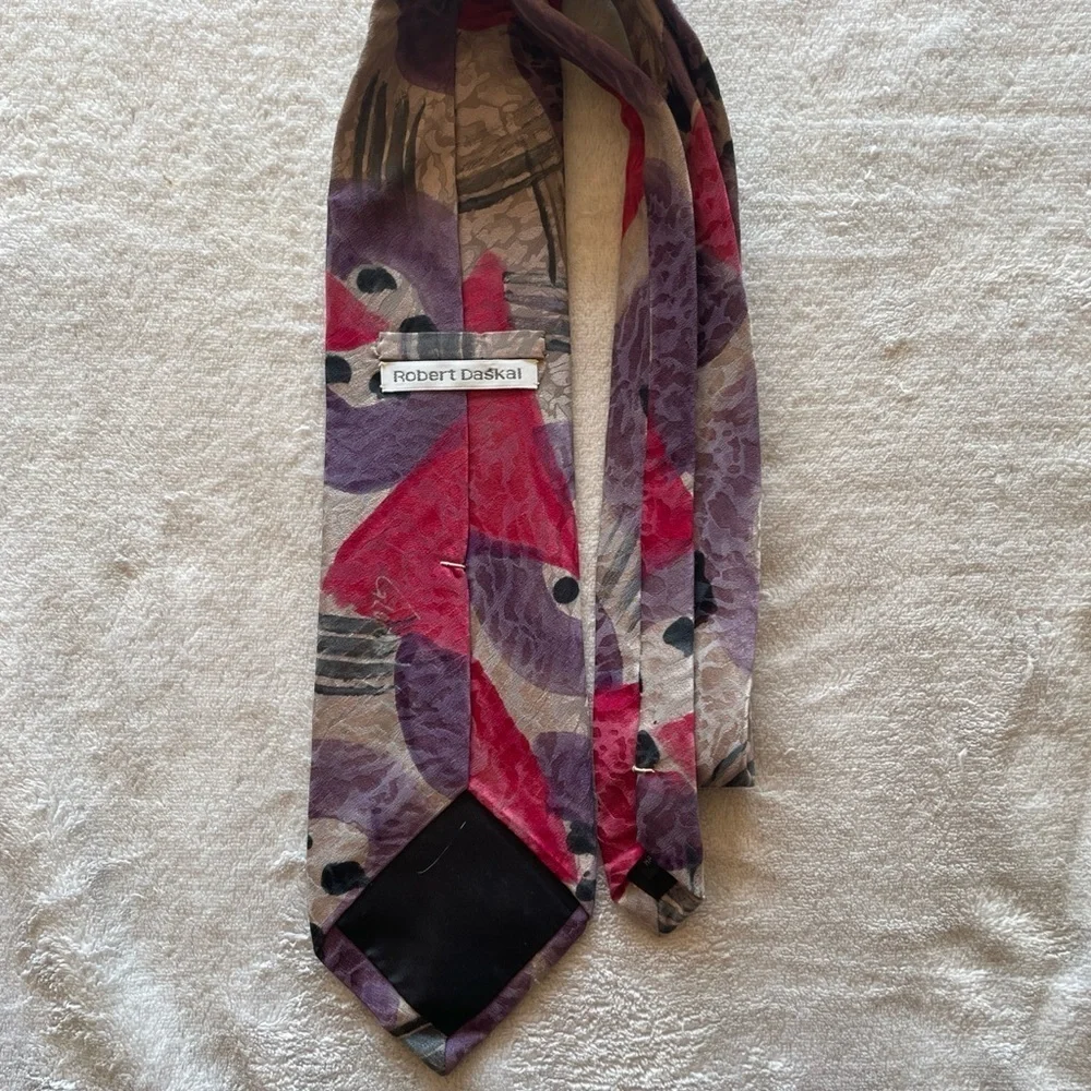 Robert Daskal Abstract Patterned Tie in Red and Purple